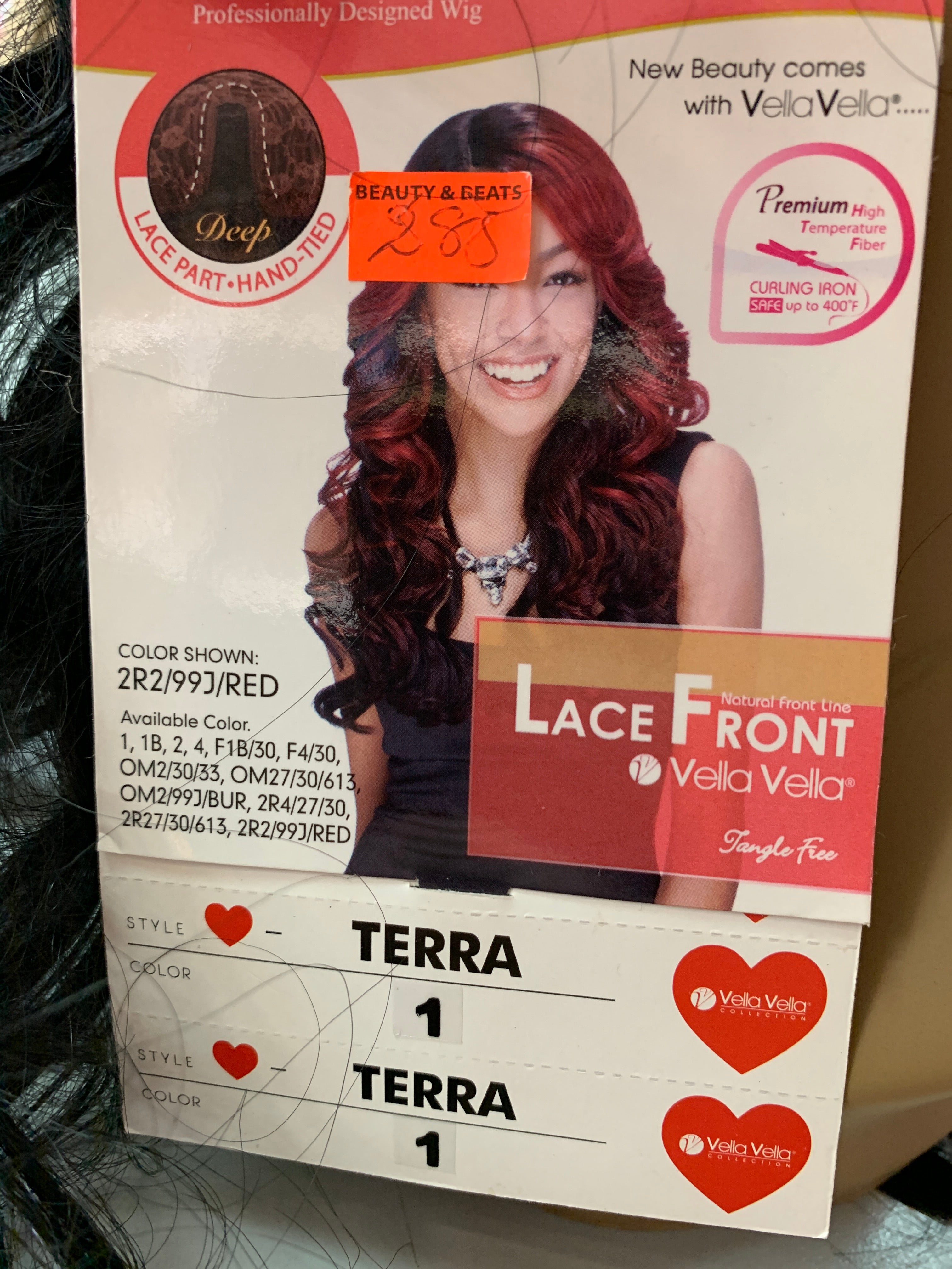 Sensual lace front Terra